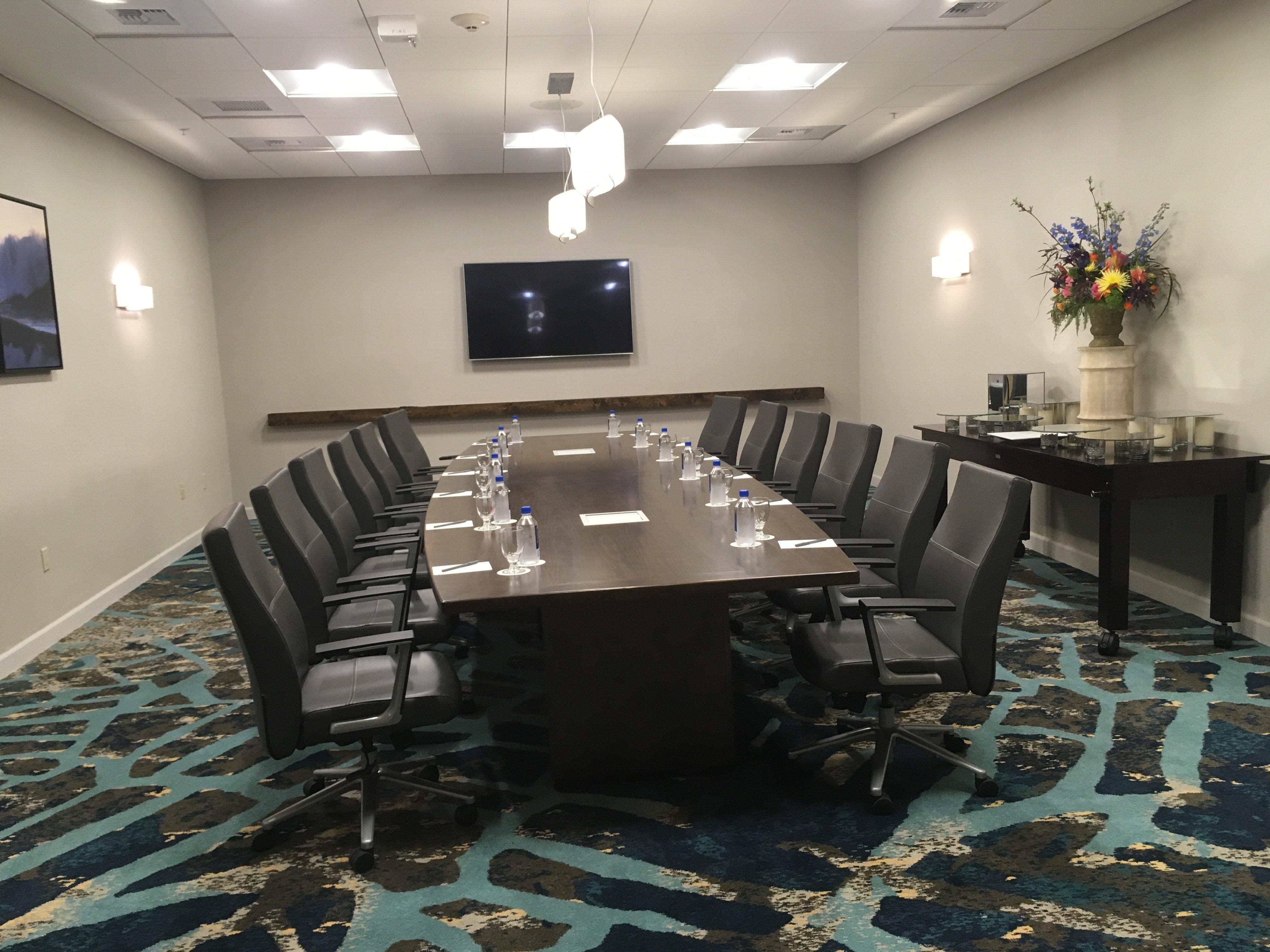 Crowne Plaza Ventura Beach By Ihg Экстерьер фото