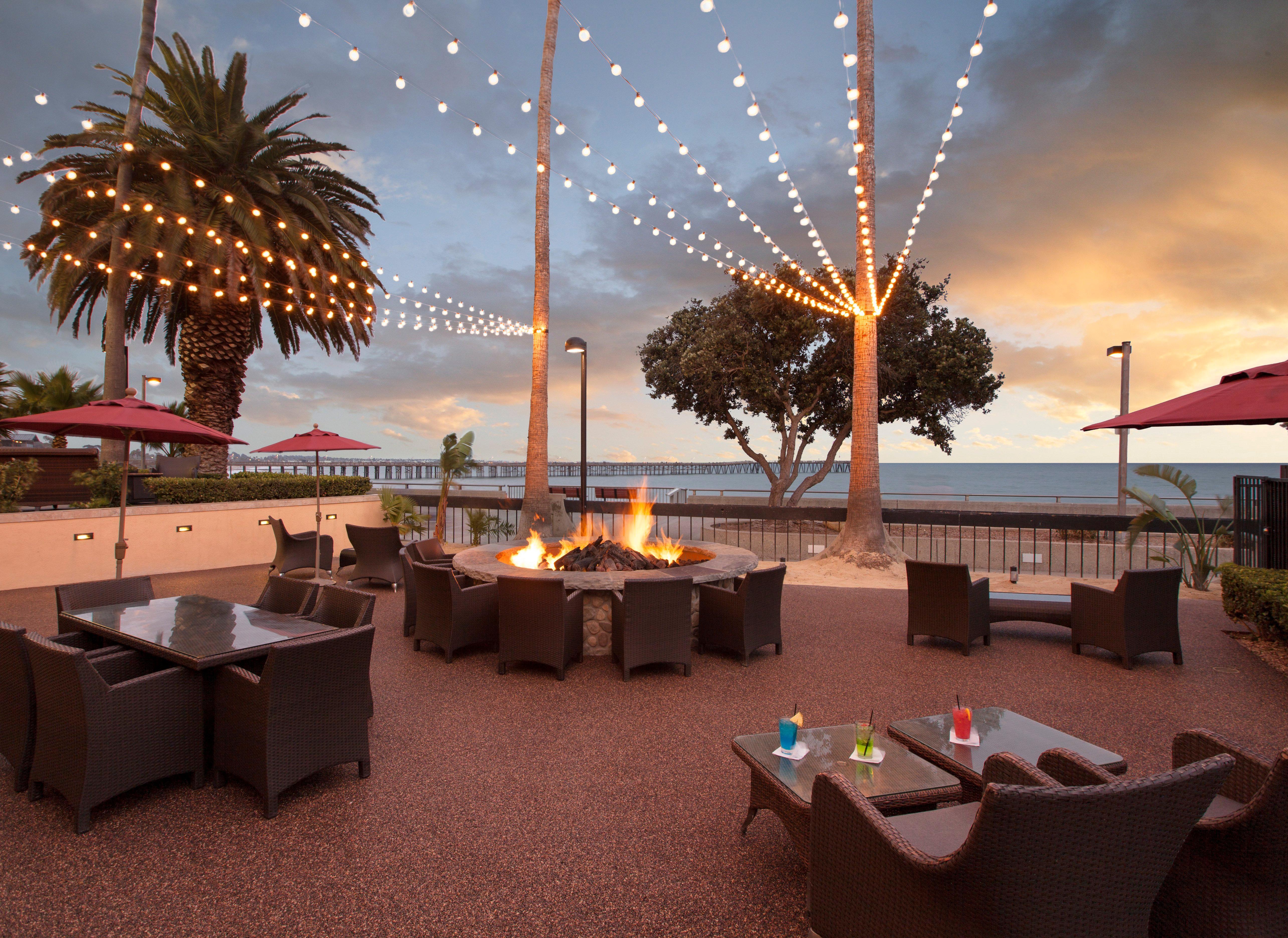 Crowne Plaza Ventura Beach By Ihg Экстерьер фото