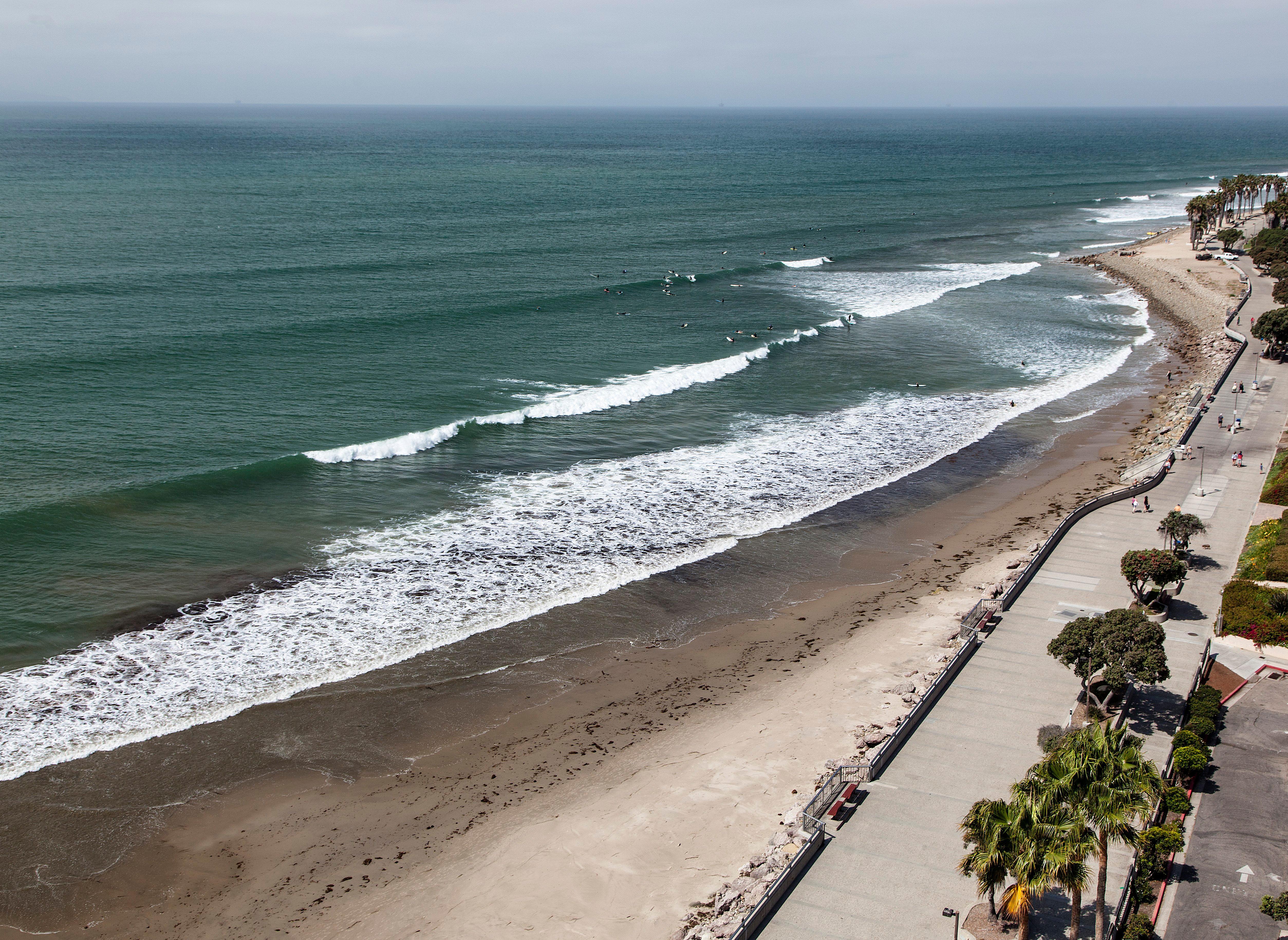Crowne Plaza Ventura Beach By Ihg Экстерьер фото