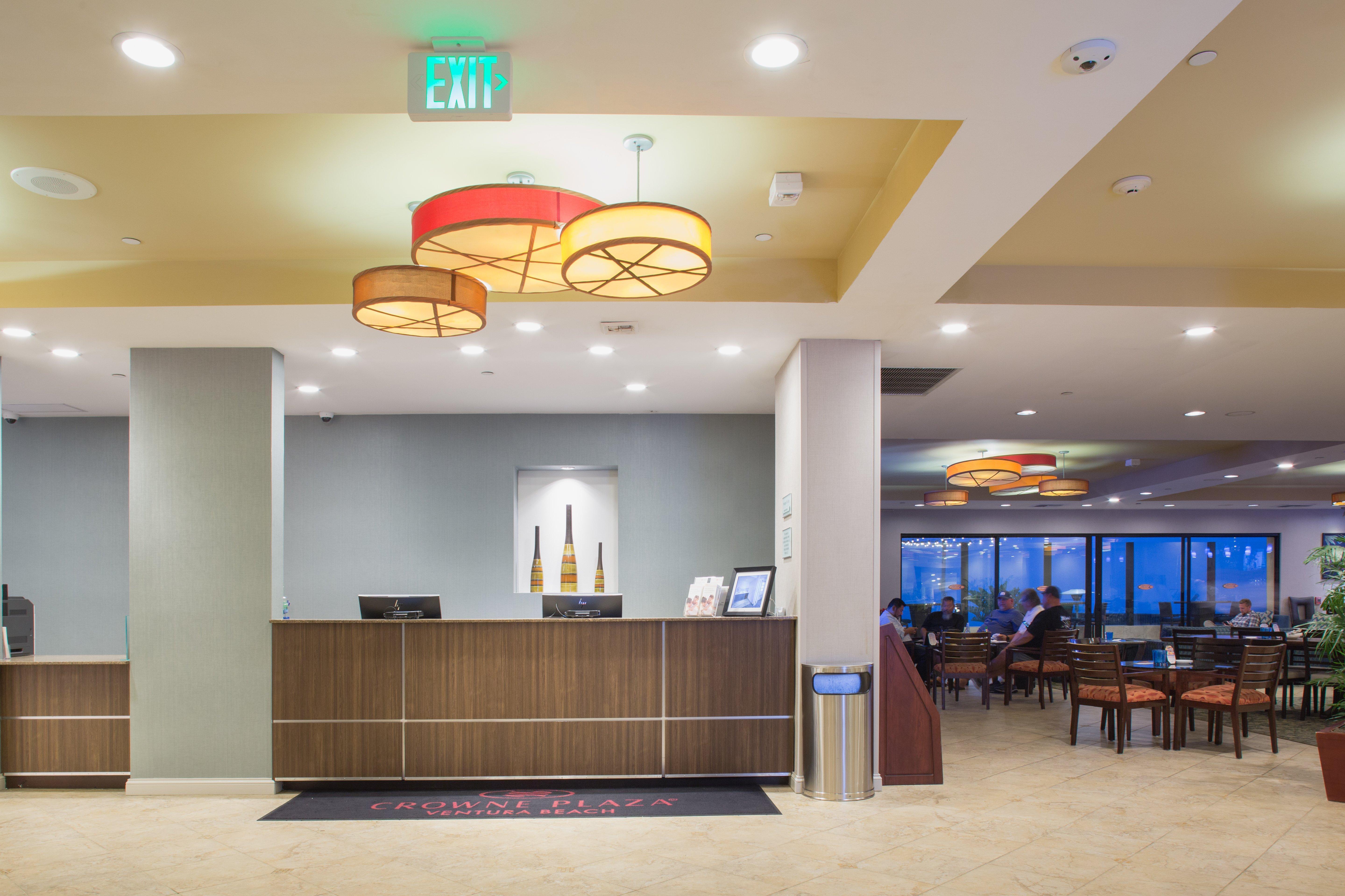 Crowne Plaza Ventura Beach By Ihg Экстерьер фото