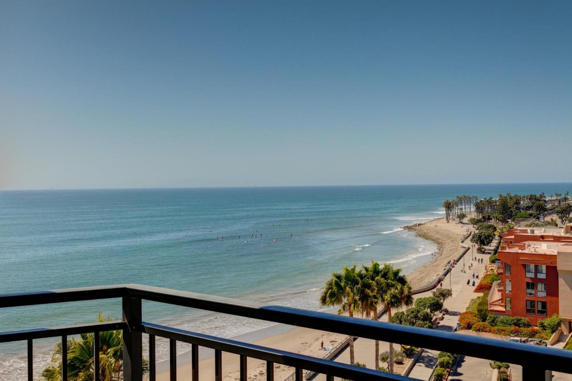 Crowne Plaza Ventura Beach By Ihg Экстерьер фото